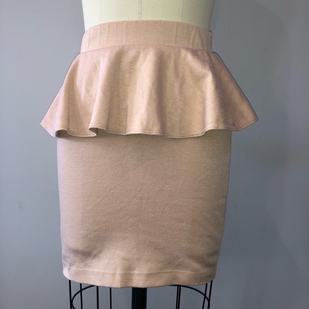 Forever 21 - Peplum Skirt - Small